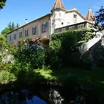 Les Deux Tours 3* Brignon