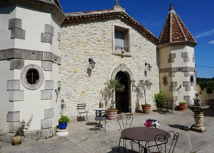 Les Deux Tours Brignon