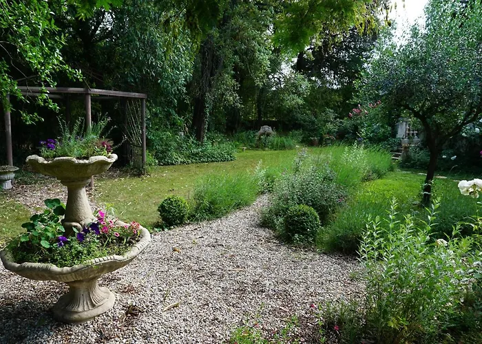 Bed and breakfast Les Deux Tours Brignon